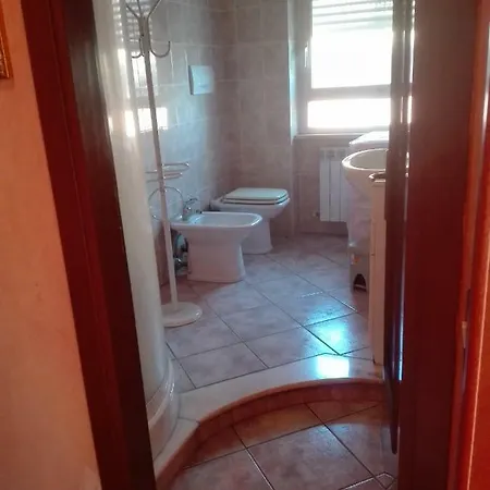 לינה וארוחת בוקר Melody